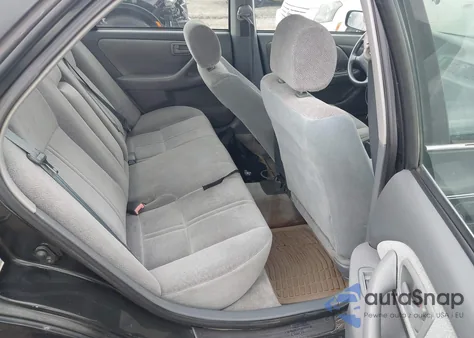 2001 Toyota Camry Ce из США, поврежденный, VIN 4T1BG22K81U054795